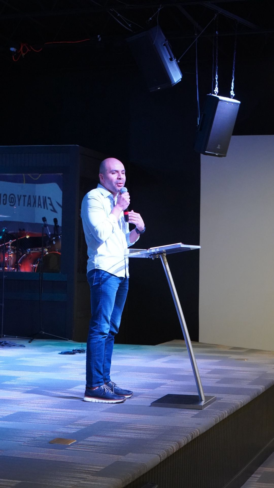 Hombres de la iglesia en fraternidad y crecimiento espiritual